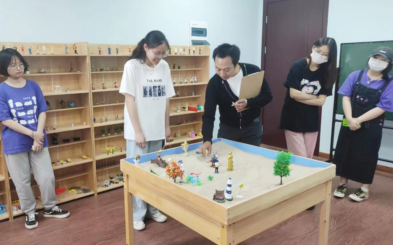 凌云浙江药科职业大学